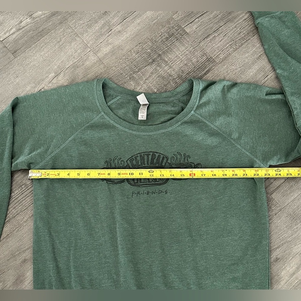 Womens friends central perk logo French terry long sleeve tee size XL - Picture 4 of 10